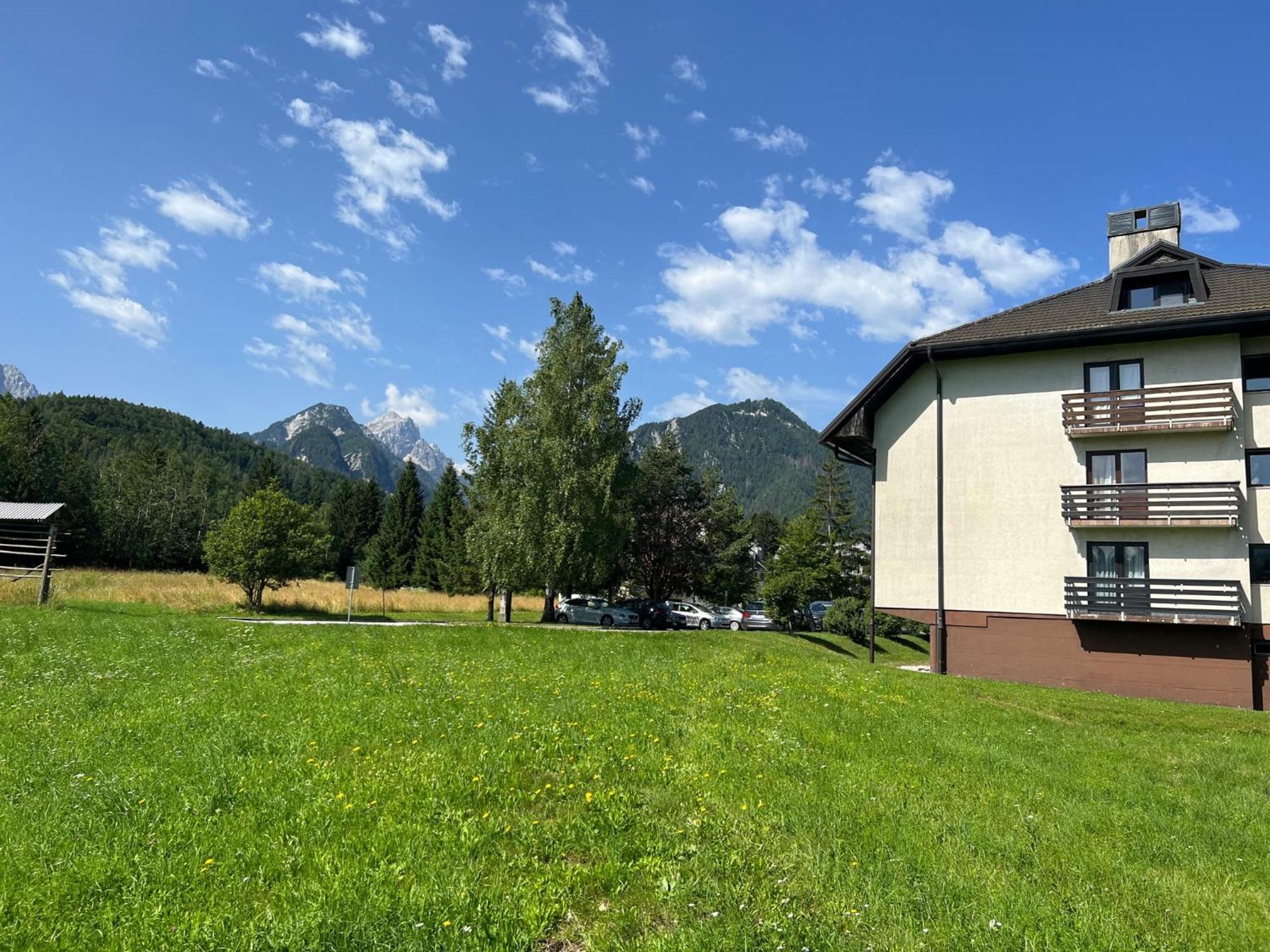 Ajda Apartment Kranjska Gora Ngoại thất bức ảnh